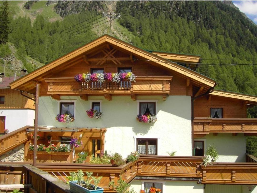 Ferienwohnungen Winnebach Gries  Exterior foto